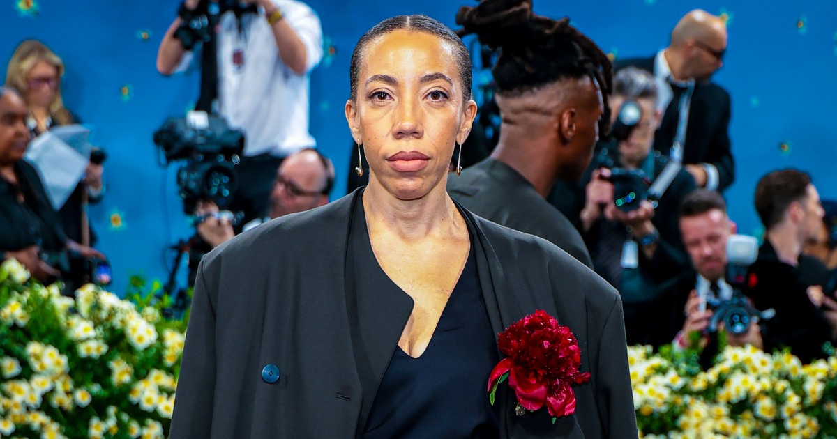 Artist Amy Sherald cancels her Smithsonian show over censorship concerns