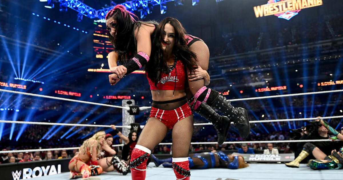 Nikki Bella Returns to WWE, Seeks Sister Brie for Evolution Battle Royal