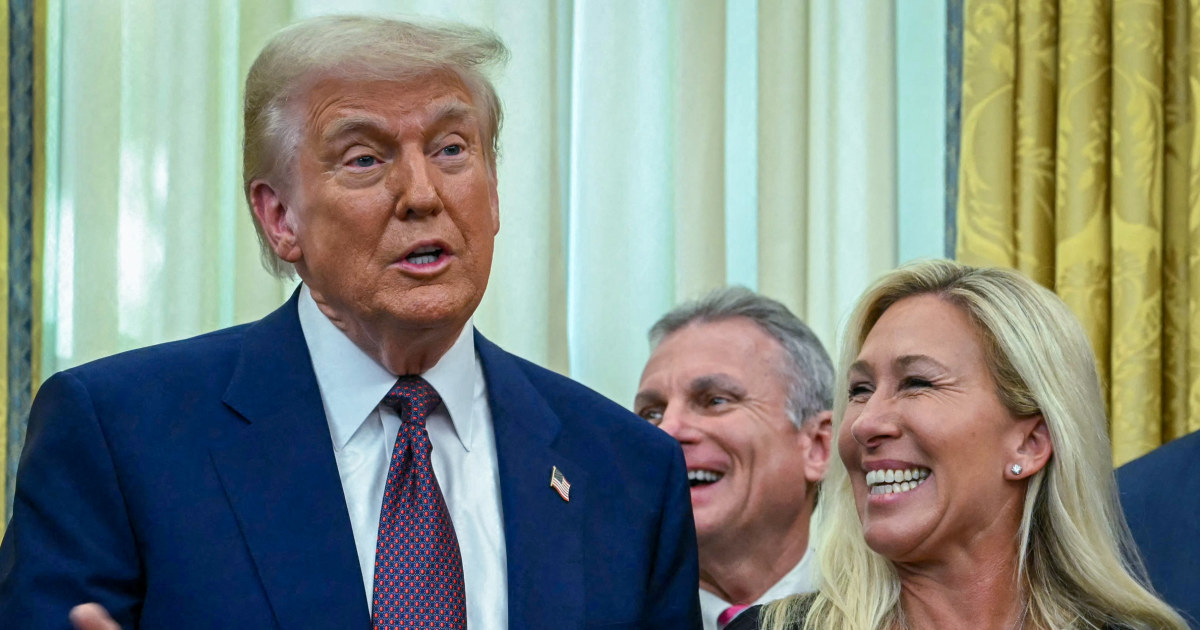 Trump claims he’s launching a new census, seizing on an idea from the Republican fringe