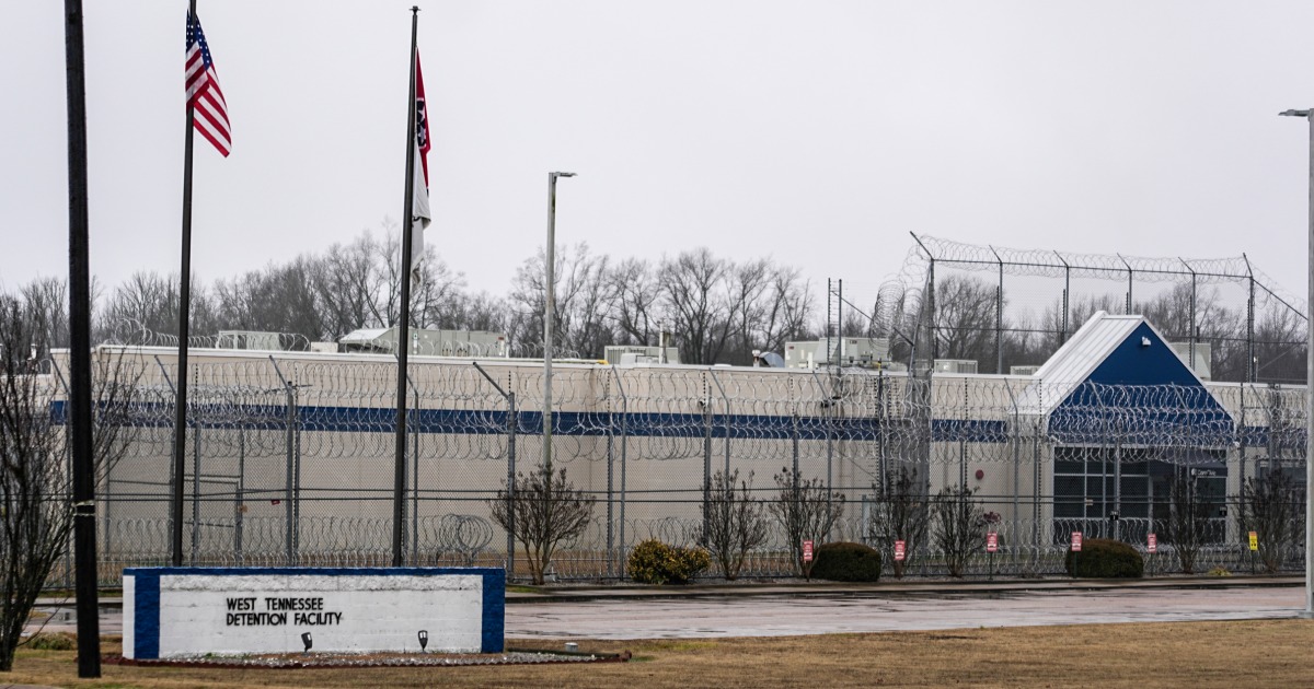 Former Tennessee prison turned ICE center gets first immigrant detainees