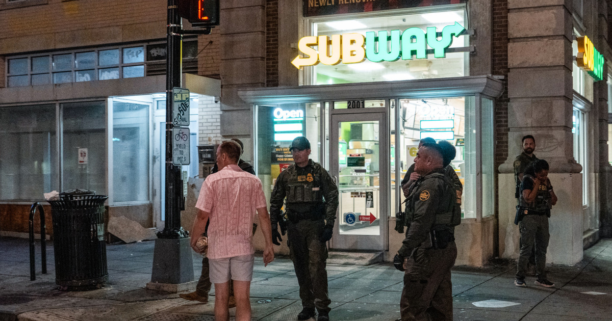 Justice Department fires employee accused of throwing Subway sandwich at federal officer