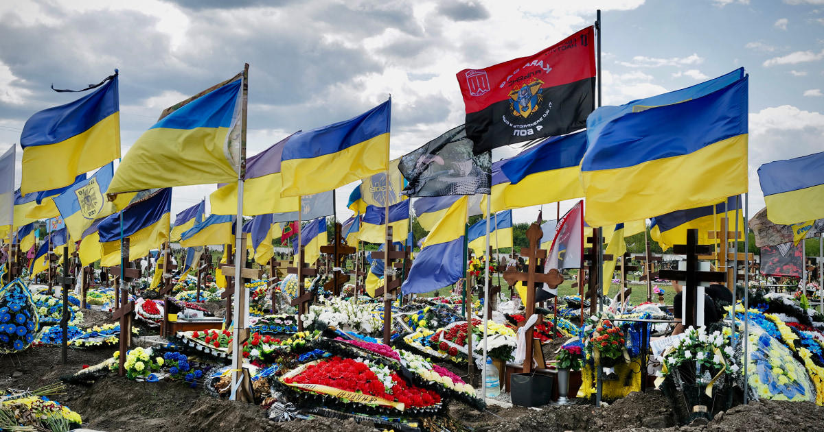 Shut out of Alaska summit, Ukrainians anxiously await Trump-Putin fallout