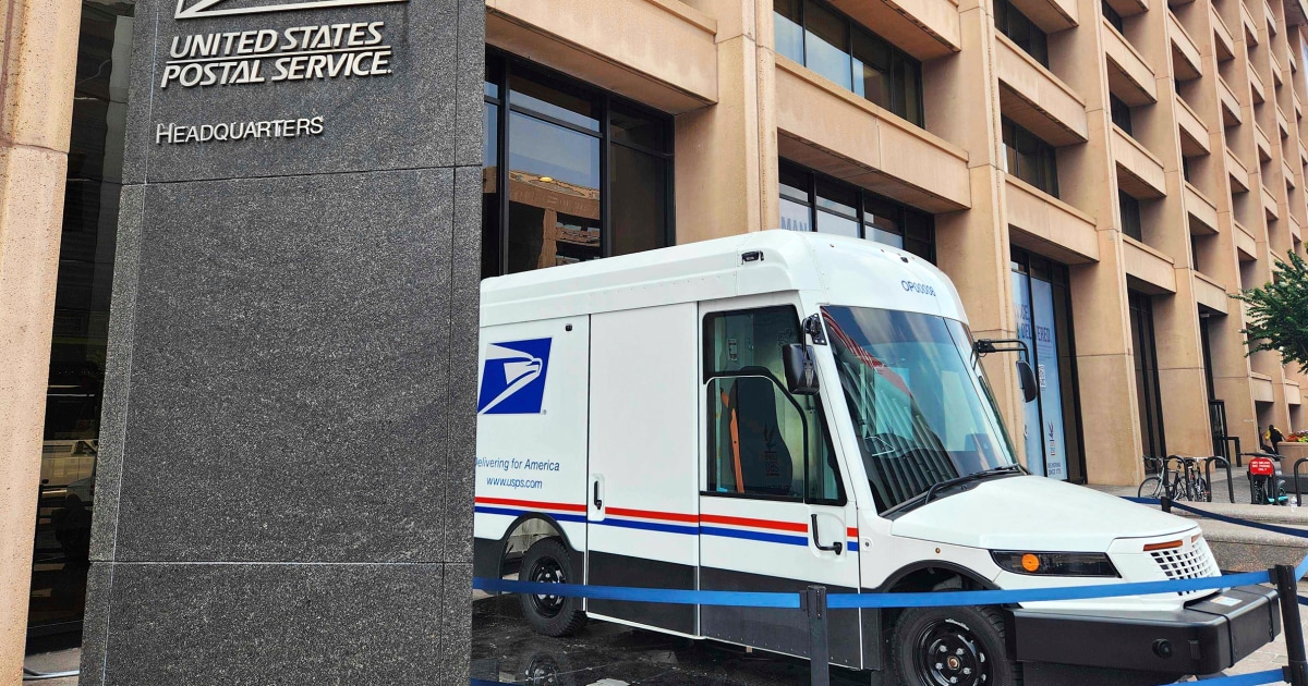 Republicans look to make a U-turn on federal commitment to electric vehicles for the Postal Service