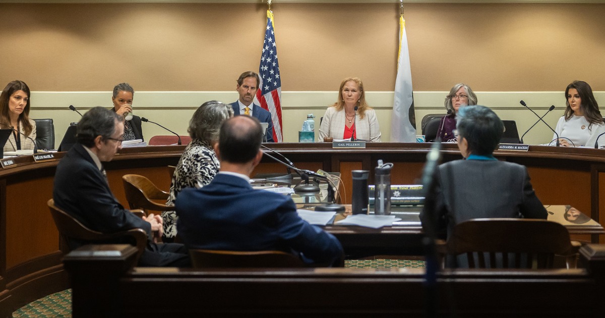 California Legislature Approves Redistricting Amendment for Voter Approval