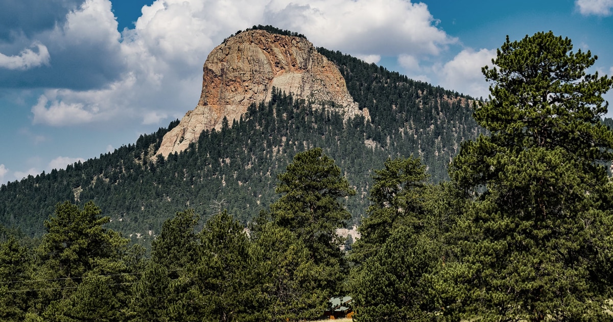 Colorado park ranger accused of making false report of being stabbed