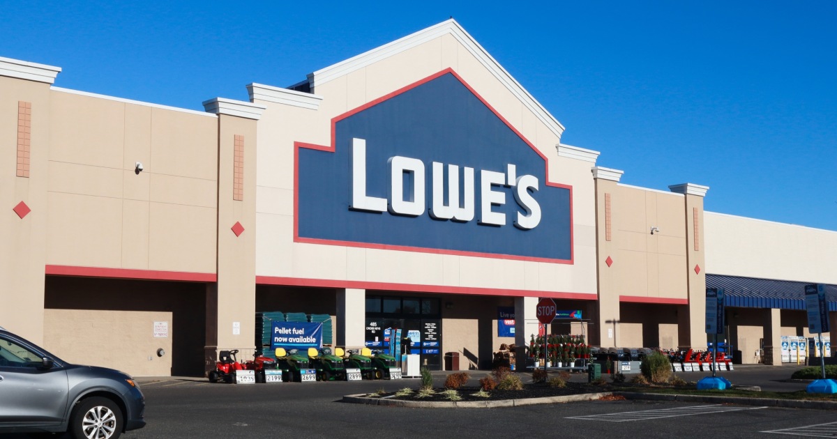 The Best Lowe’s Labor Day Sale Deals to Shop Now