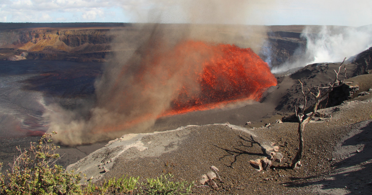 Kilauea’s eruption is again because the Hawaii volcano shoots lava for thirty first time since December
