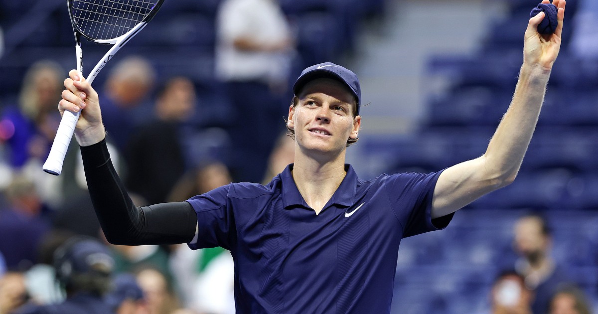 Jannik Sinner takes his U.S. Open title defense into the semifinals by beating Musetti