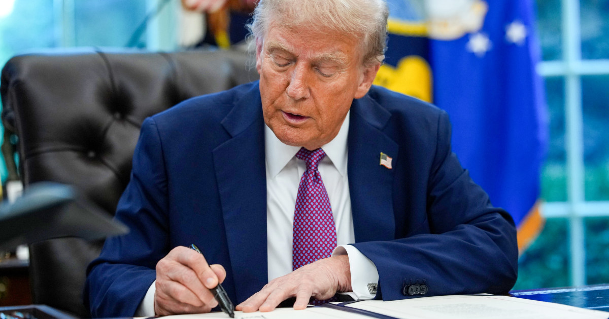Trump signs executive order to blacklist countries that illegally detain Americans