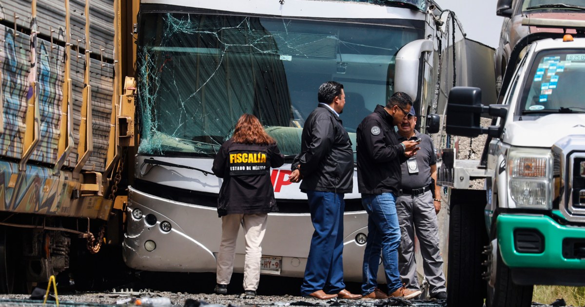 Eight Dead, Dozens Injured in Tragic Train-Bus Collision Near Mexico City