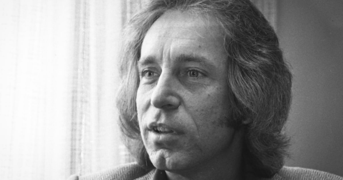Bobby Hart, who co-wrote 'Last Train to Clarksville' and other Monkees hits, dies at 86