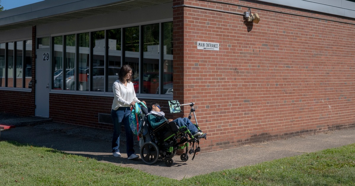 In West Virginia, government and school battle over the future of vaccine mandates