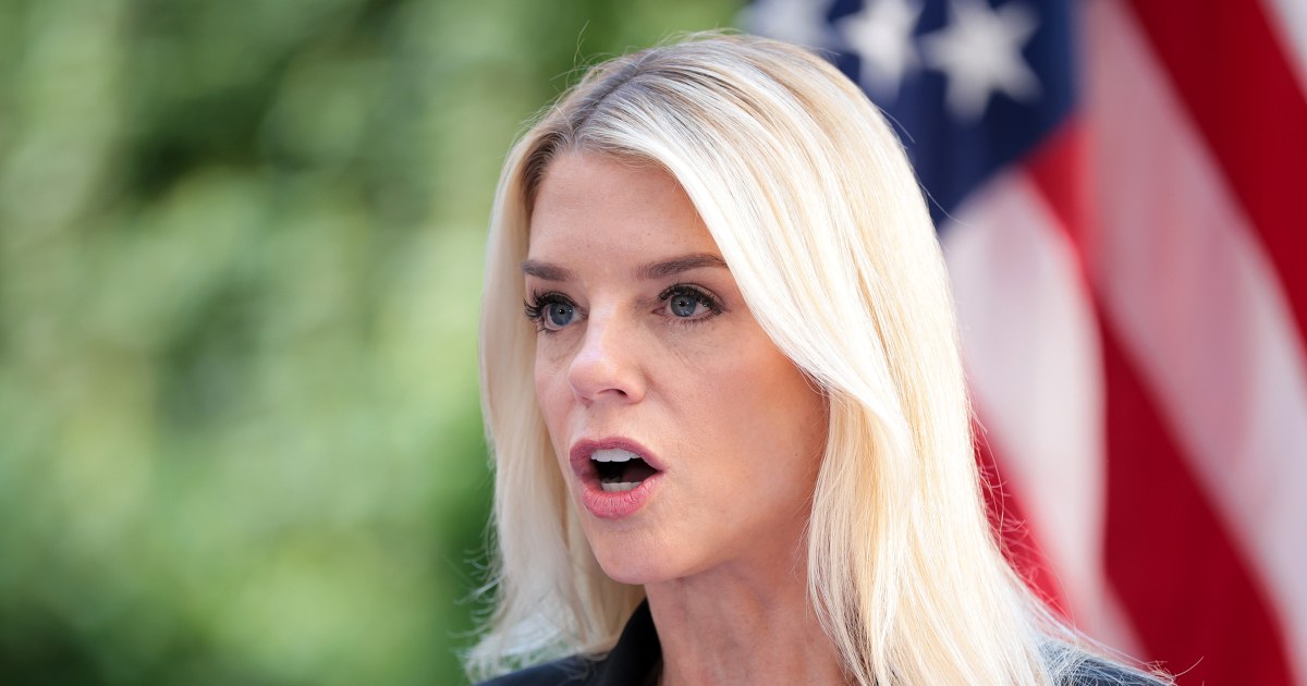 
                            AG Pam Bondi eyes case against Office Depot employee who wouldn’t print Charlie Kirk flyer