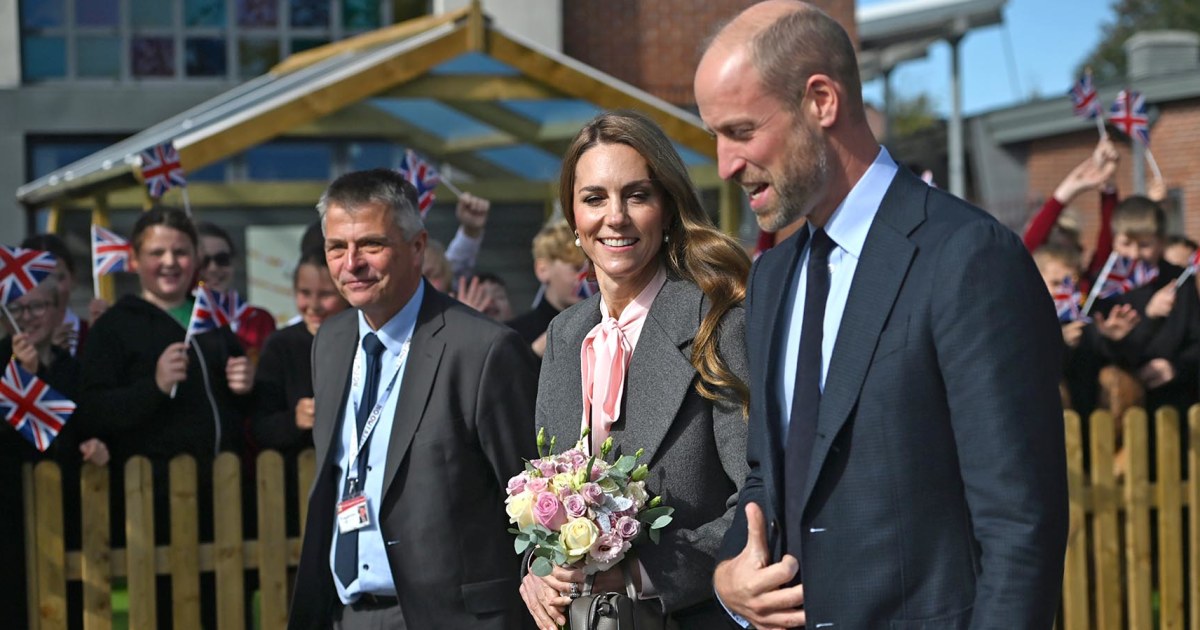 William and Kate visit U.K. town where girls were murdered at Taylor Swift-themed party