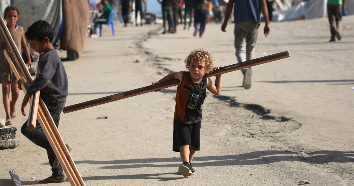 Israel strikes Gaza despite ceasefire progress after Trump calls for bombing to stop
