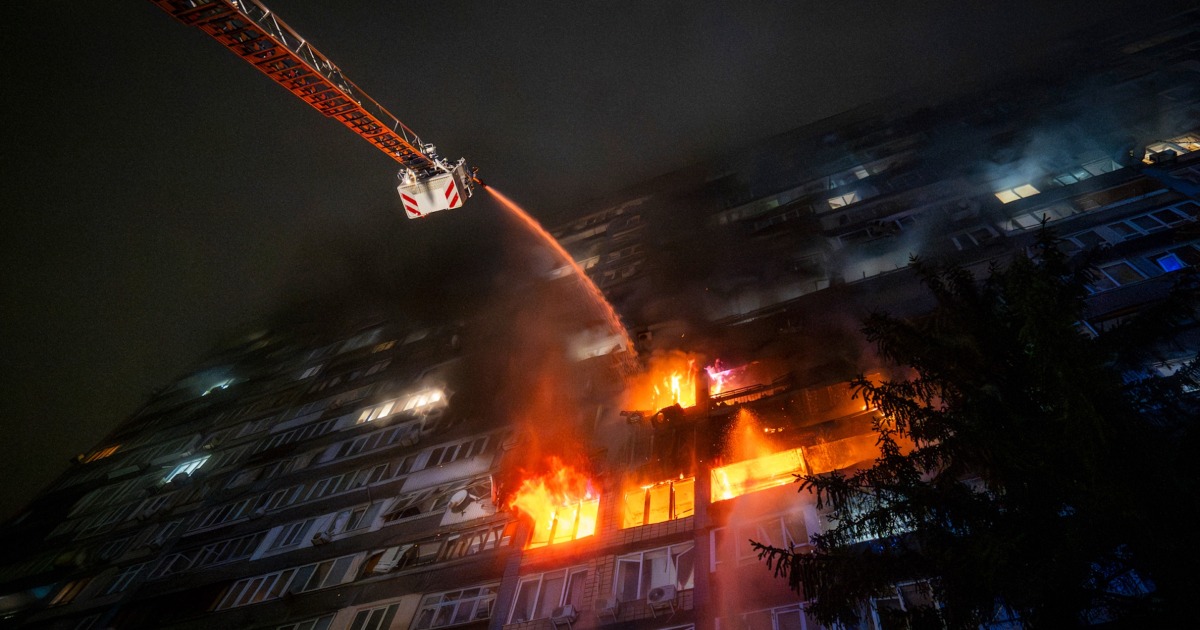 Power restored to 800,000 in Kyiv after Russian strikes on Ukraine's energy grid