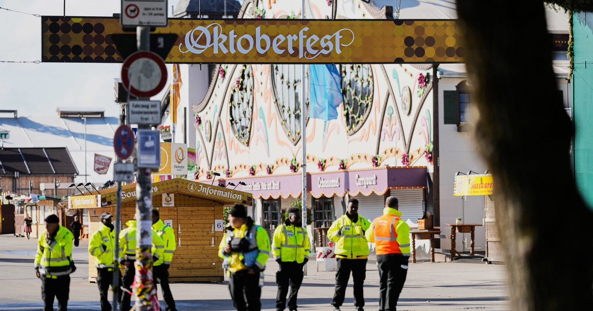 Munich Oktoberfest fairgrounds closed after bomb threat and deadly explosion