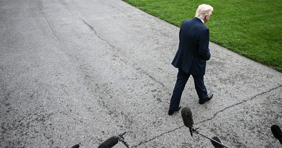 Trump administration uses government websites and email messages to pin the shutdown on Democrats