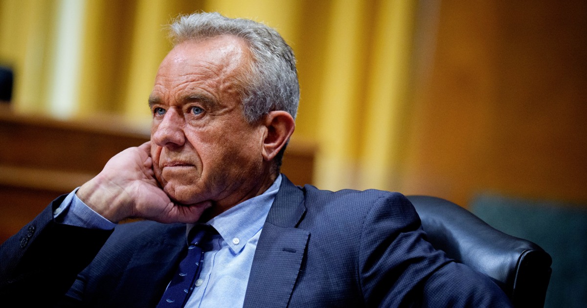 Most GOP Senators Sign Letter Demanding RFK Jr. Restrict Mifepristone Use for Abortions