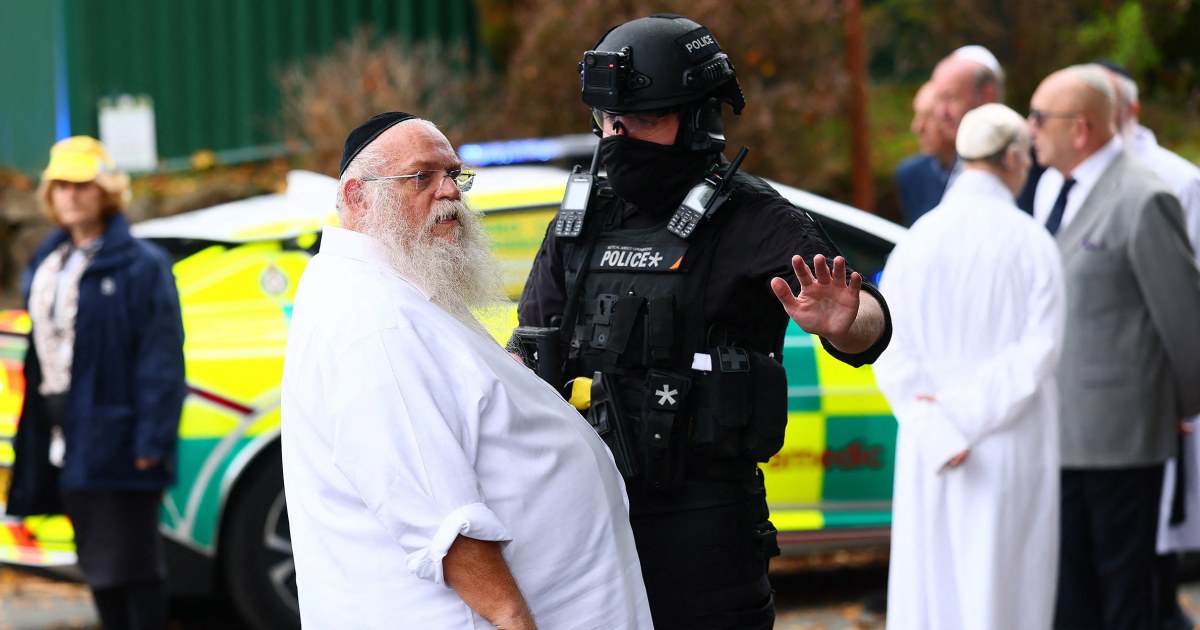 At least two dead in car ramming and stabbing outside U.K. synagogue, police say