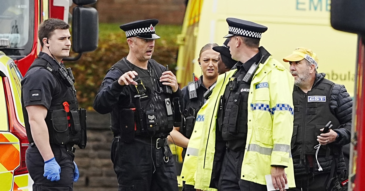 Car ramming and stabbing outside U.K. synagogue leaves 4 injured and suspect shot, police say