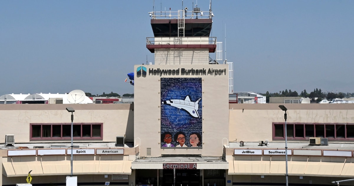 FAA reports staffing issues at airports as government shutdown continues