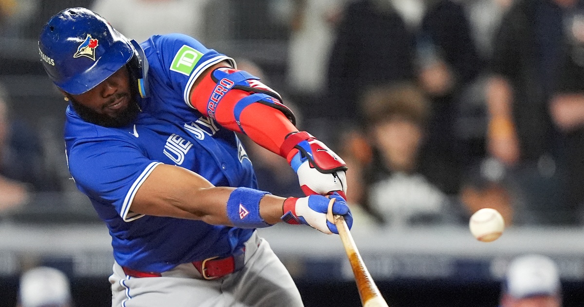 Blue Jays beat Yankees 5-2 to reach first ALCS since 2016