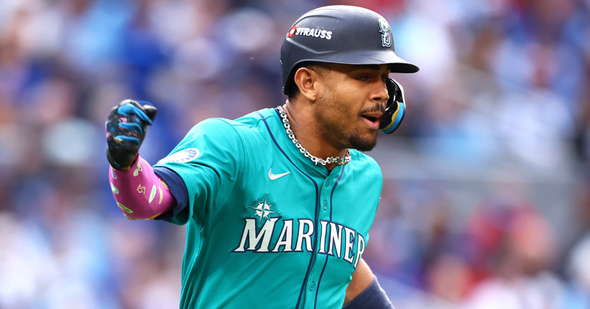 Mariners take 2-0 ALCS lead, beat Blue Jays 10-3 as Rodríguez, Polanco and Naylor homer