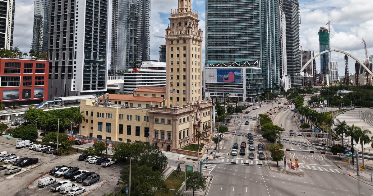 Florida judge halts transfer of downtown Miami land for Trump’s presidential library