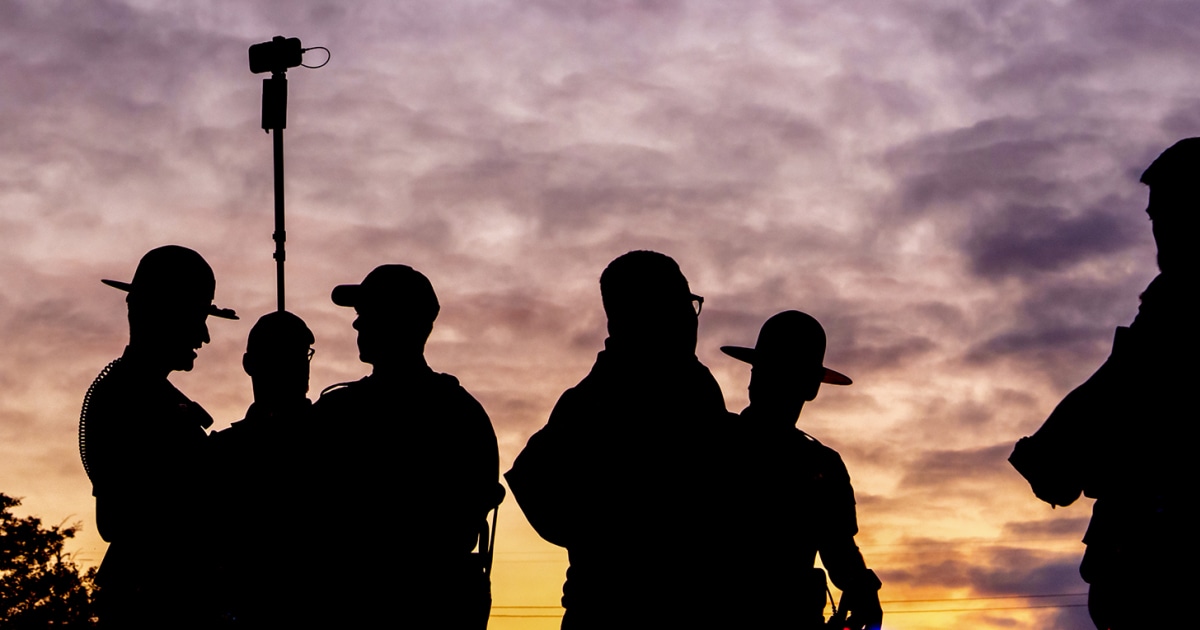 Supreme Court rejects Trumps bid to deploy National Guard in Illinois