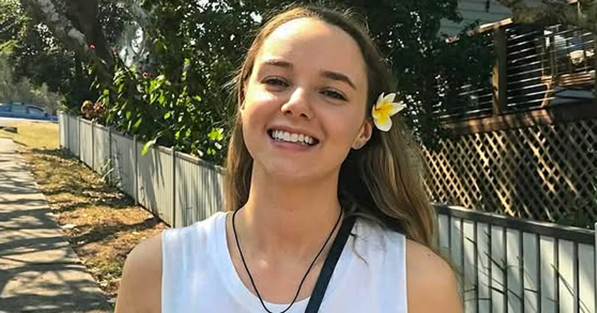 Food influencer Stacey Hatfield dies from 'rare' complications after giving birth