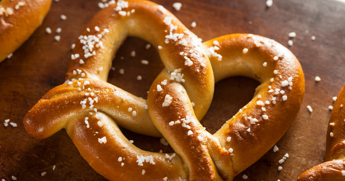 251024-Pretzel-aa-934-8e2f9f.jpg
