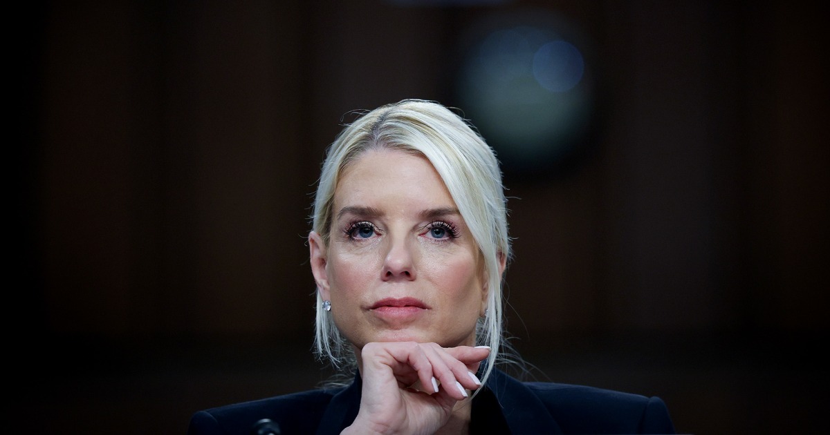 Minnesota Man Arrested Offering $45K Bounty for AG Pam Bondi Murder