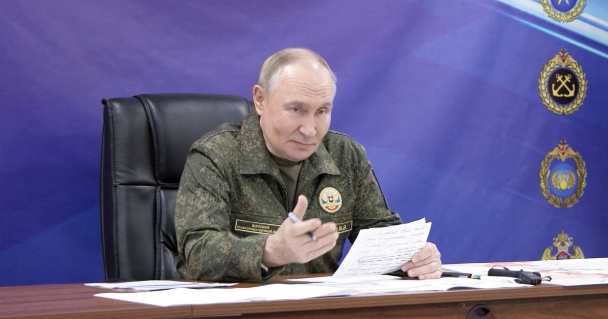 Trump calls Putin check ‘inappropriate’