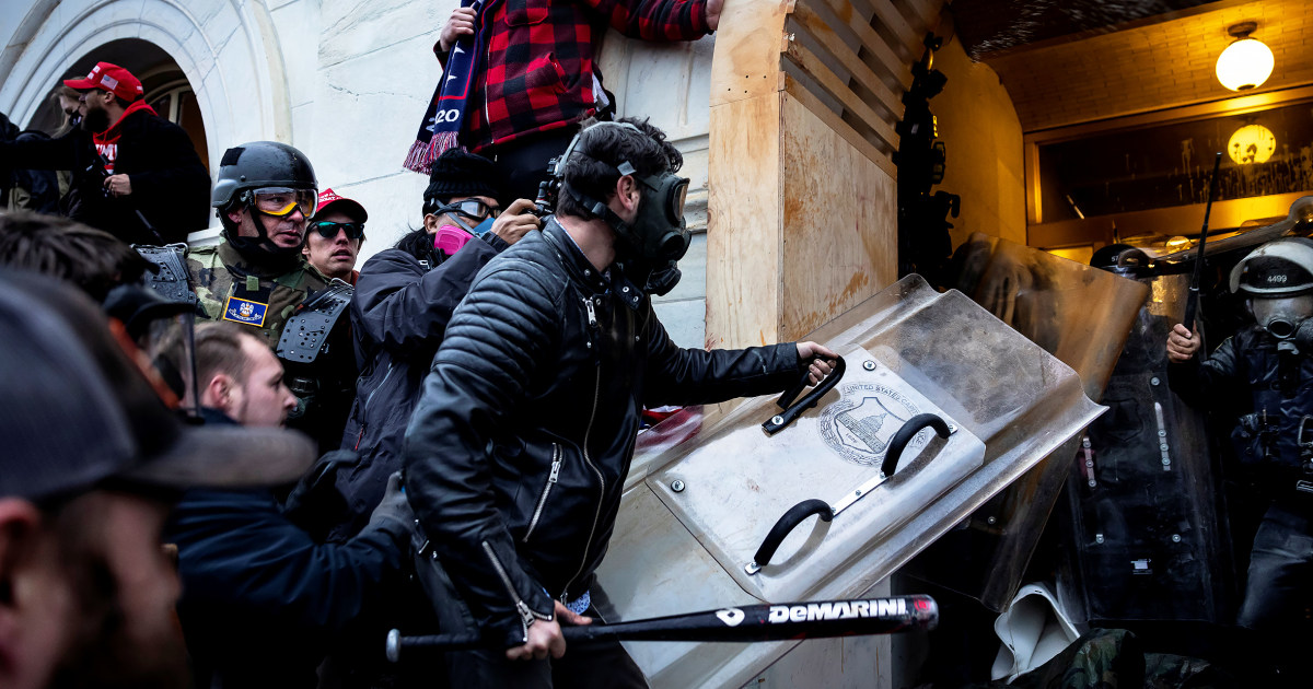 FBI Scrubs Mention of Trump and January 6 in Sentencing Memo for Taylor Taranto Case