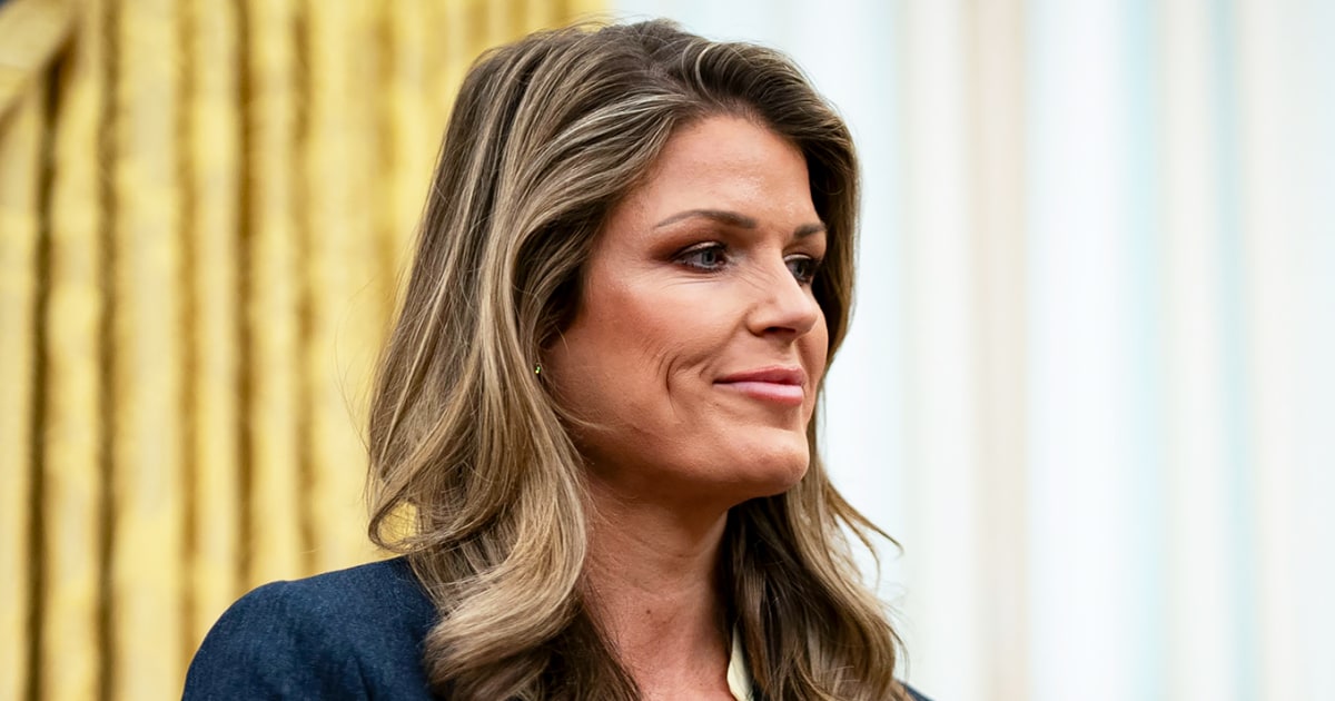 
                            Judge says DOJ failed to give full transcripts of Halligan’s Comey grand jury proceedings