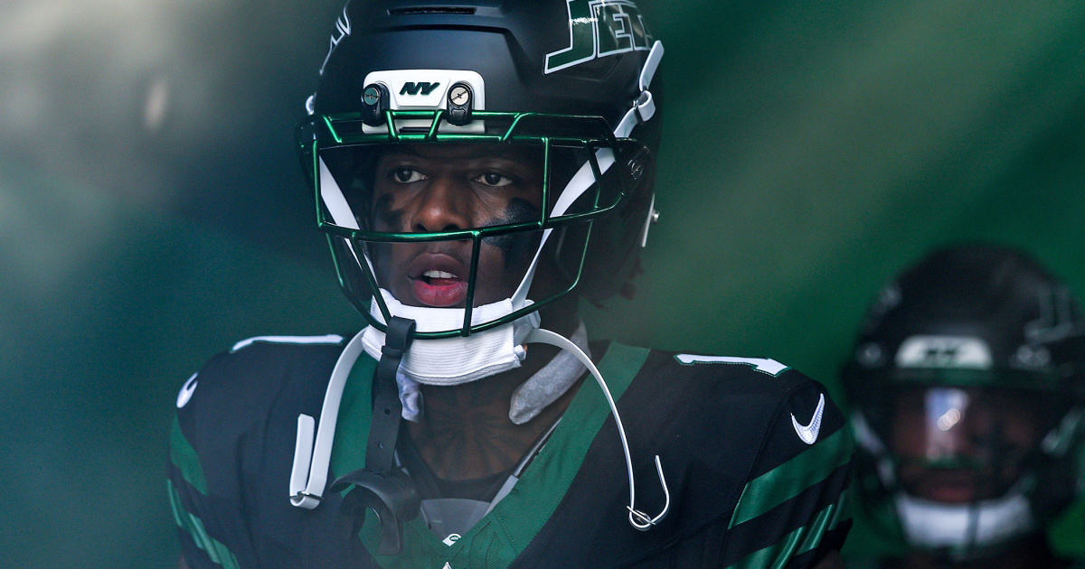 The Jets — one of the worst teams in the NFL — just traded two of their best players