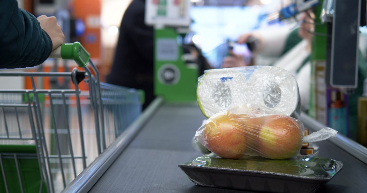 
                            Why it matters that Trump thinks Americans need to show ID to buy groceries