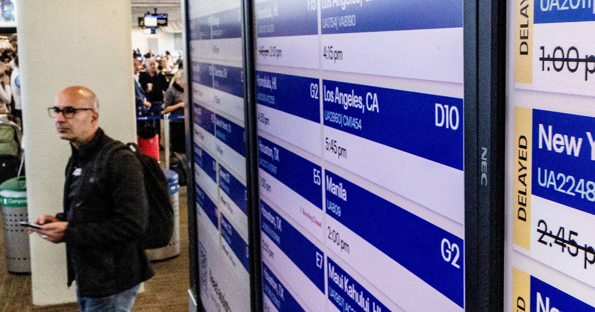 1,000 flights canceled as FAA-mandated reductions take effect amid government shutdown