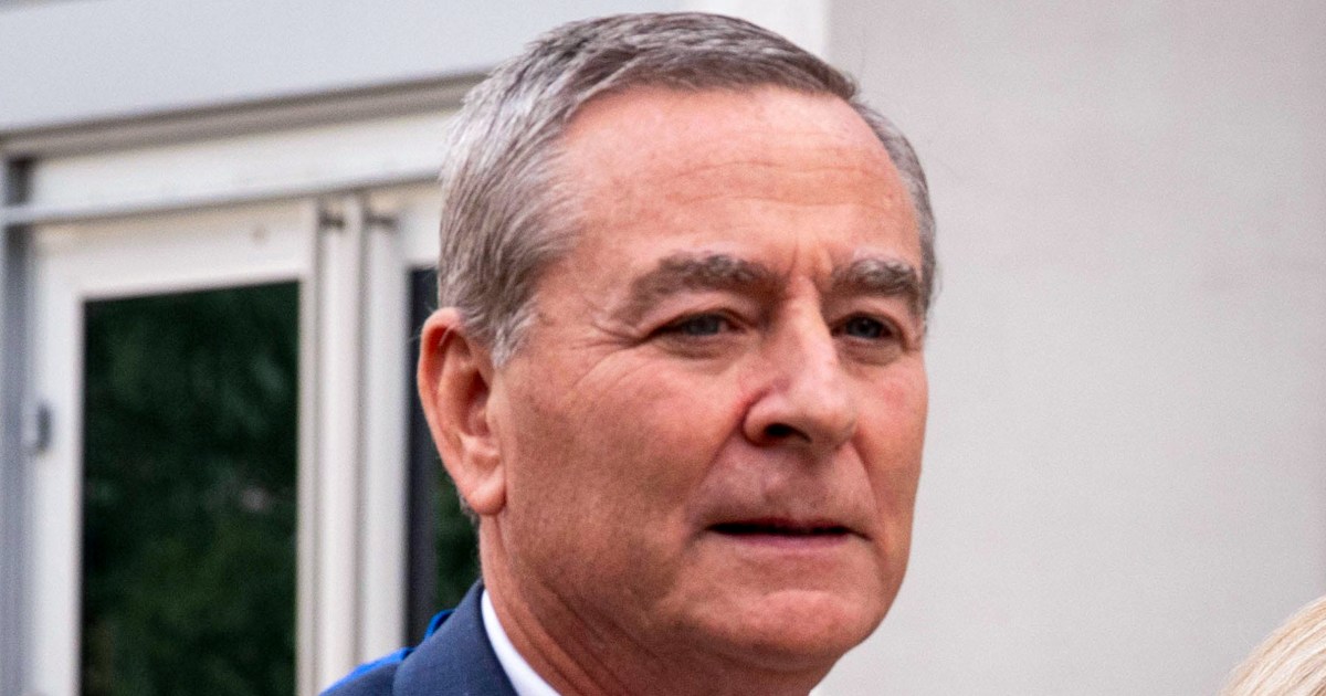 Trump pardons former Tennessee House speaker and his aide, who were convicted on federal corruption charges