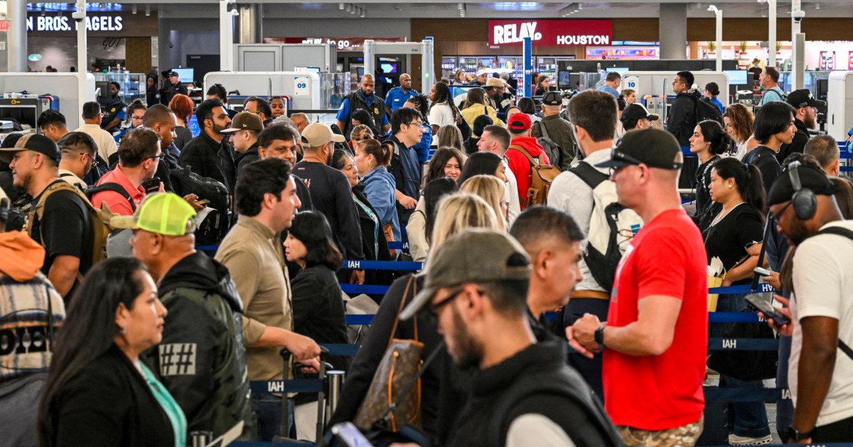 Thousands of flights delayed as FAA cuts snarl major airports