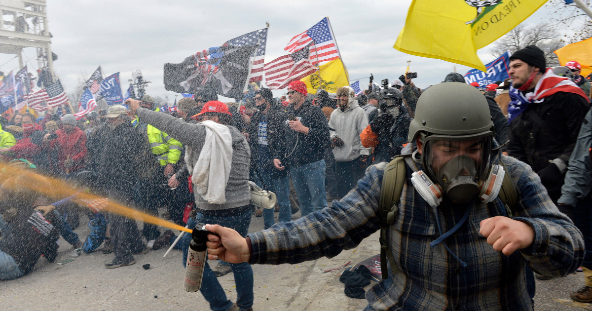 
                            Former Jan. 6 defendant charged with kidnapping and aggravated assault, adding to pattern