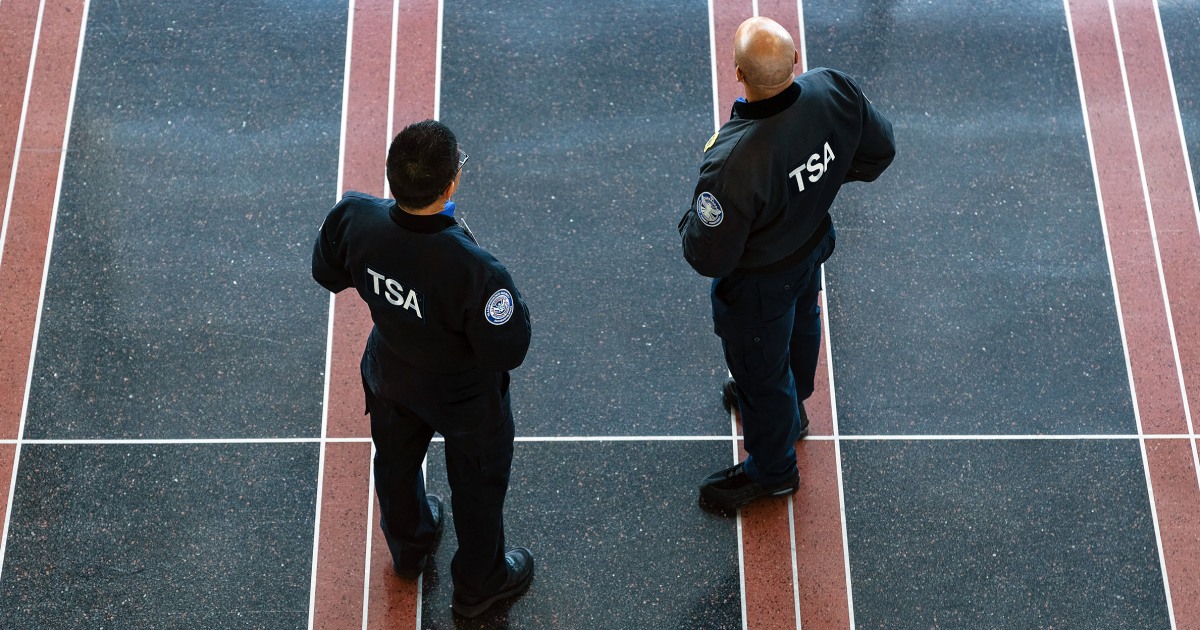 Noem to announce ,000 bonuses for ‘several thousand’ TSA agents