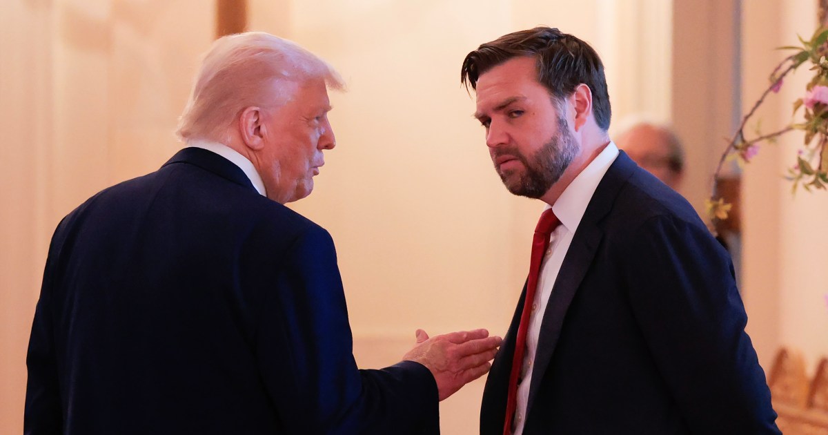 
                            Trump finds new ways to contradict JD Vance, this time on legal immigration
