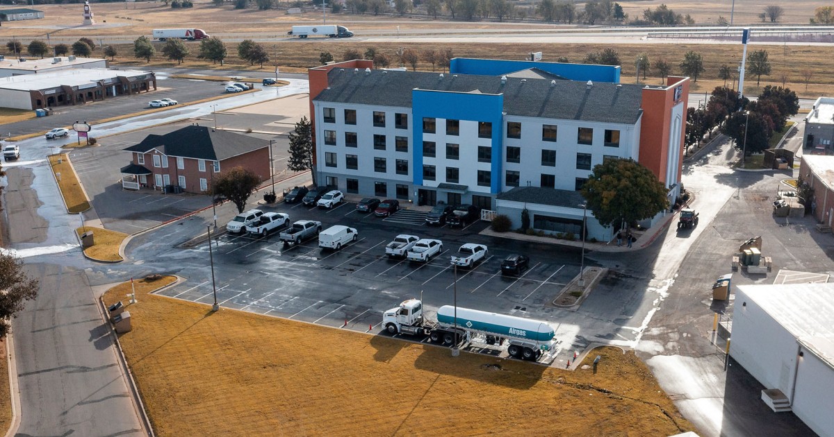Ammonia gas leak from a tanker truck in Oklahoma sickens dozens and forces evacuations