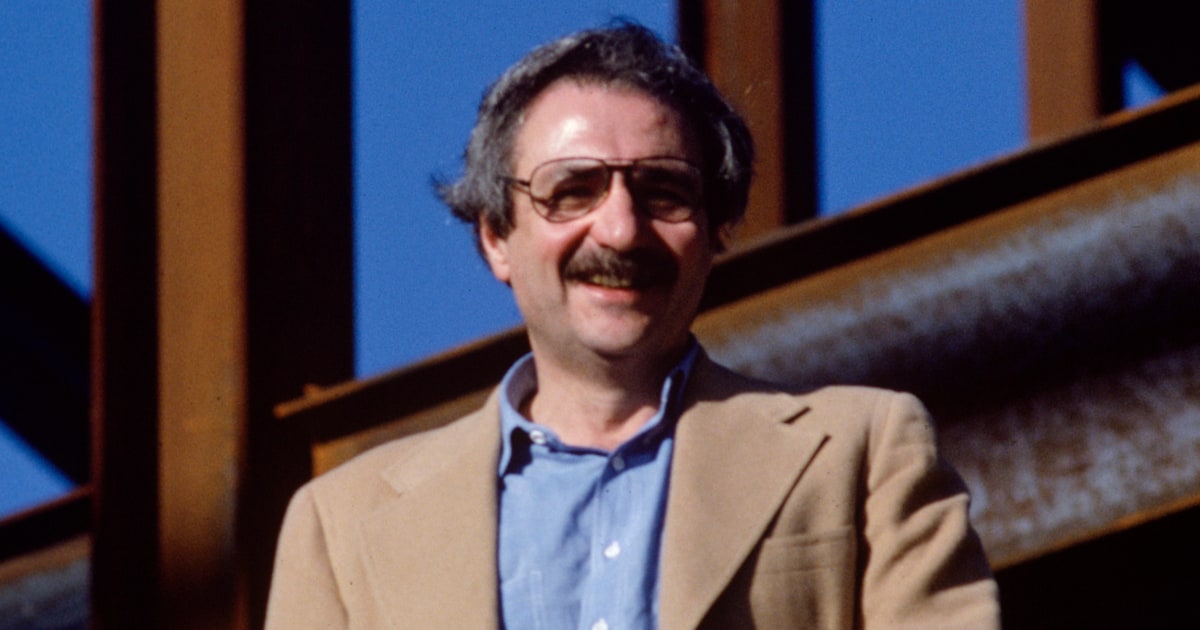 Frank Gehry, the most celebrated architect of his time, dies at 96