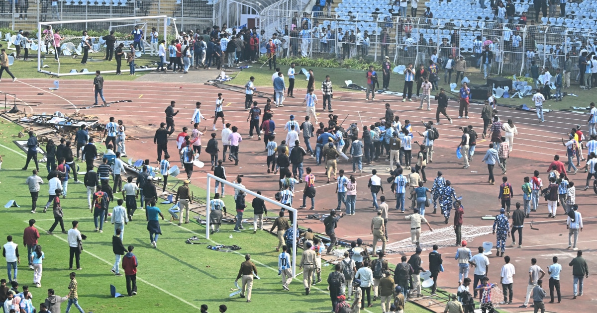 Police detain organizer of Messi's India tour after chaos breaks out at brief appearance