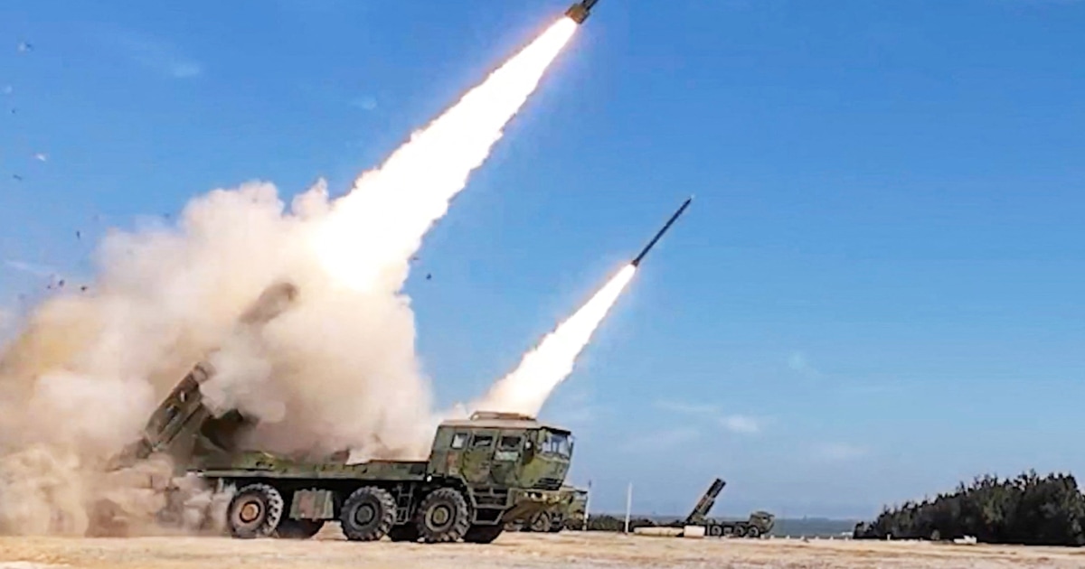 China fires a warning to the U.S. and simulates Taiwan blockade; Trump says he's 'not worried'