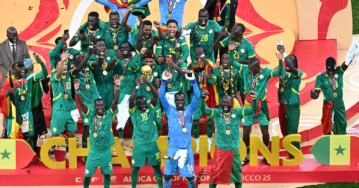 Senegal players leave the field, return to win AFCON title in game full of chaos