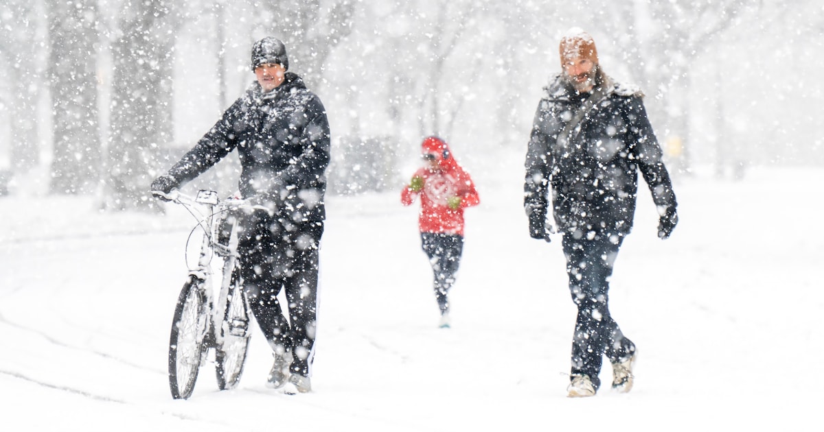 Wintry week ahead with multiple rounds of cold and snow into the weekend